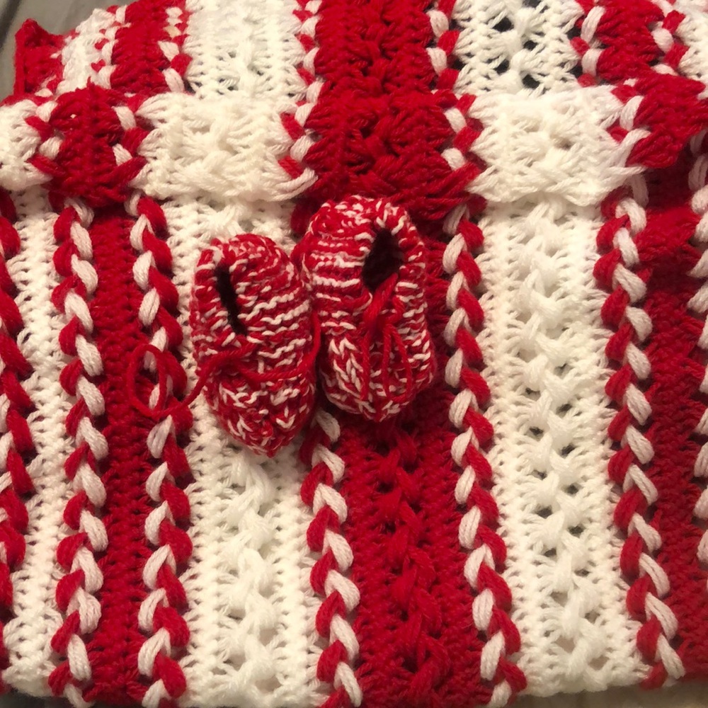 Baby boots and blanket